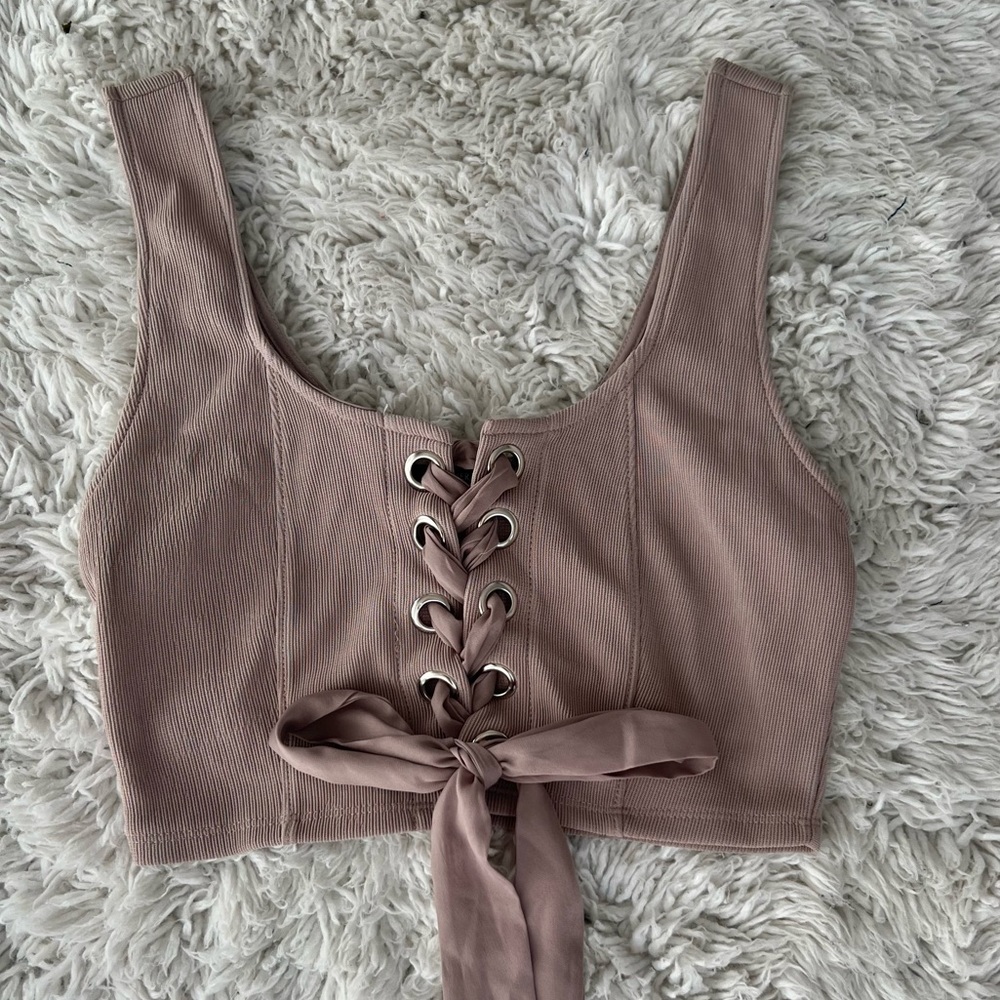Forever21 lace up crop top